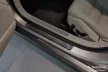 Avisa čierna oceľová ochrana prahu razený "Lines" (4-dielny) VOLVO V90 kombi 2016->, VOLVO V90 Cross Country 2016->