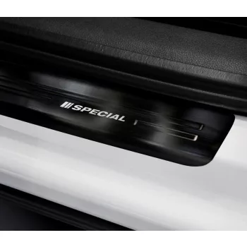   Avisa čierna oceľová ochrana prahu "Special" (4-dielny) SKODA OCTAVIA III liftback/kombi 2013-2019