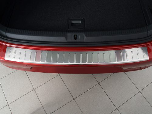 Avisa strieborný satén oceľ Ochrana nakladacej VOLKSWAGEN Golf VII 5d/3d Hatchback 2012-2017, FL2017-2019