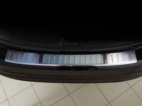 Avisa strieborná saténová oceľ Ochrana nakladacej Volvo V60 2010-2013, FL2013-2018, Volvo V60 CROSS COUNTRY 2015->