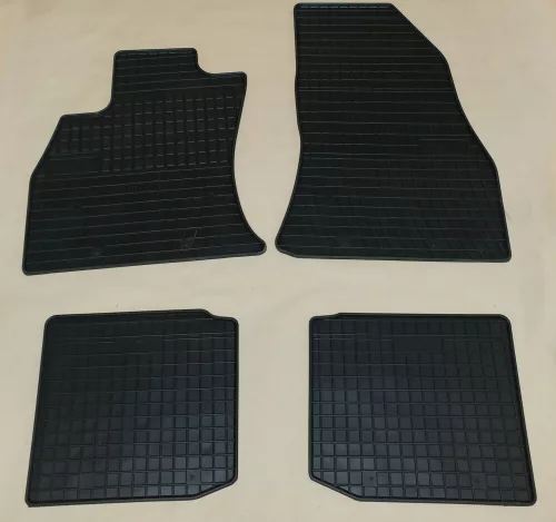 Spevnená pätová zóna Gumové autokoberce FIAT 500L 2012- (547365)