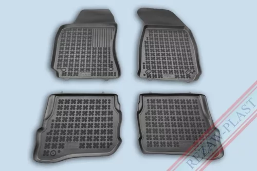 Rezaw čierne gumové koberce Volkswagen PASSAT B5 Sedan/kombi 1996-2005 (200101)