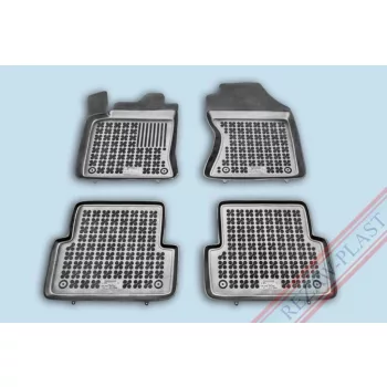   Rezaw čierne Gumové autokoberce FORD Focus I Hatchback/sedan/kombi 1998-2005 (200608)
