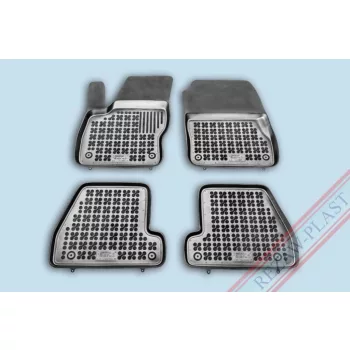   Rezaw čierne Gumové autokoberce FORD Focus III Hatchback/sedan/kombi 2011-2018 (200614)