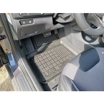   Rezaw čierne gumové autokoberce Kia E-Niro Crossover 2019-2022