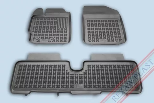 Rezaw čierne gumové koberce Toyota YARIS II Hatchback 2005-2011 (201409)