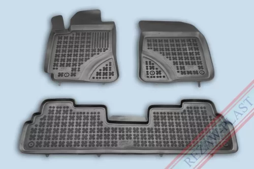 Rezaw čierne gumové koberce Toyota COROLLA VERSO II Minivan 2004-2009 (201418)