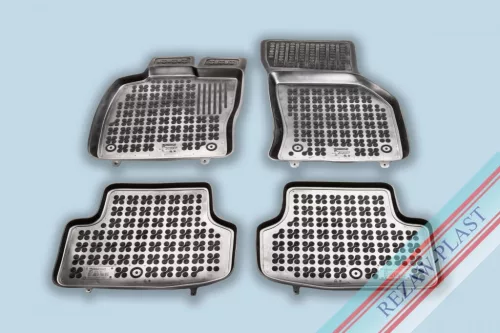 Rezaw čierne gumové koberce Seat LEON III kombi 2014-2020 (202007)