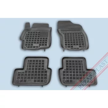   Rezaw čierne gumové autokoberce MITSUBISHI LANCER Evo X sedan 2007-2015 (202305)